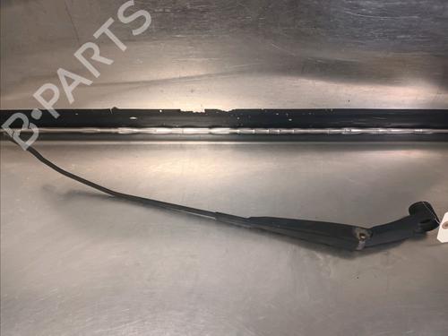 Used Front windshield wiper arm HYUNDAI i20 I (PB, PBT) 1.2 (78 hp) 14869620