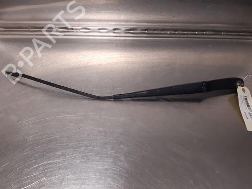 Used Front windshield wiper arm VW TRANSPORTER T5 Van (7HA, 7HH, 7EA, 7EH) 2.5 TDI (130 hp) 15741929