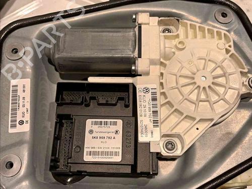 Front right window mechanism VW SCIROCCO III (137, 138) 1.4 TSI | BP31034167C23 