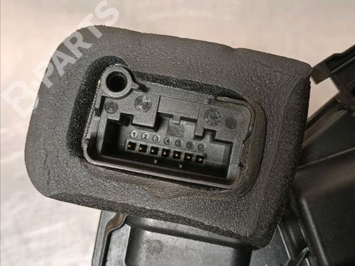 Front left lock VW GOLF VI (5K1) 2.0 TDI | BP12065531C98 