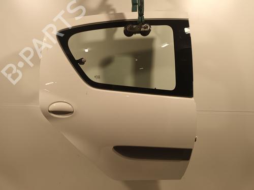 Dør højre bagtil Dør højre bagtil 38106136 38106136