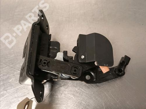 Tailgate lock HYUNDAI SANTA FÉ II (CM) 2.2 CRDi GLS | BP12197887C101 