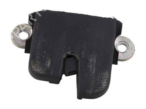 Used Tailgate lock VW GOLF VI (5K1) 1.6 TDI (105 hp) 30409398