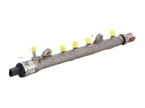 injection-rail-vw-golf-vi-variant-aj5-2009-2010-2011-2012-2013-2014-31825041 main image