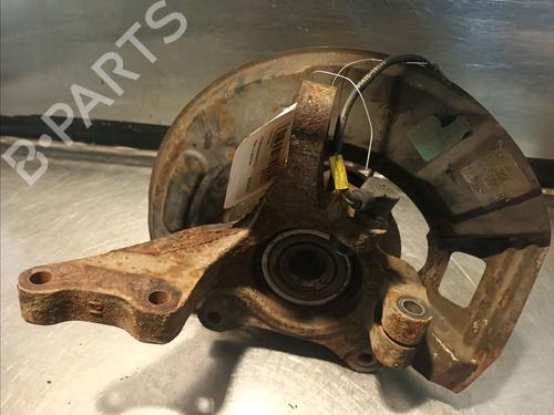 Right front steering knuckle HYUNDAI SANTA FÉ I (SM) 2.7 V6 4x4 | BP14947398M26 