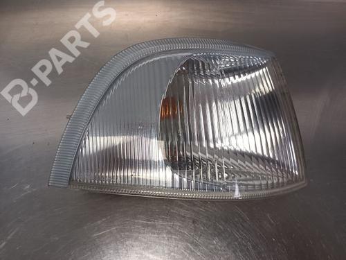 Used Right front indicator VOLVO V40 Estate (645) 1.6 (105 hp) 9337063
