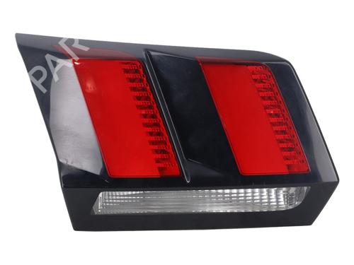 Farolim esquerdo da mala Farolim esquerdo da mala PEUGEOT 3008 II SUV (MC_, MR_, MJ_, M4_) 1.2 THP/ PureTech 130 (MRHNSM, MRHNSU, MRHNSJ, MRHNYW,... (131 hp) 36765209 36765209