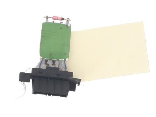 Used Heater resistor FIAT DOBLO Cargo (263_) 1.3 D Multijet (263WXU1A, 263ZXU1A, 263WYB1A, 263ZYB1A) (95 hp) 28070081