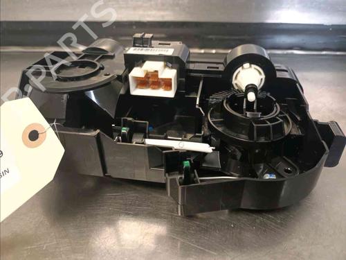 Climate control NISSAN JUKE (F16_) DIG-T 117 | BP21685920I5 