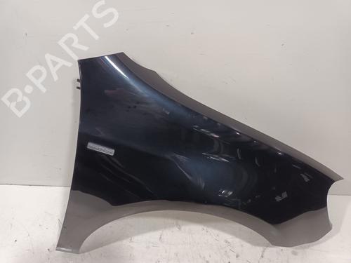 Guarda-lamas direito Guarda-lamas direito VW GOLF VI (5K1) 1.6 TDI (105 hp) 36514688 36514688