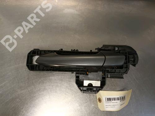 Used Rear left exterior door handle MERCEDES-BENZ B-CLASS Sports Tourer (W246, W242) B 180 CDI / d (246.212) (109 hp) 11952412