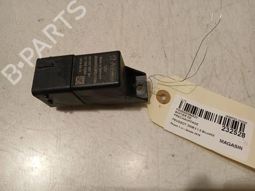 Elektronisk modul PEUGEOT 3008 II SUV (MC_, MR_, MJ_, M4_) 1.5 BlueHDi 130 (131 hp) 17381754