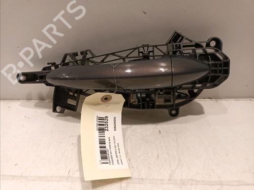 Used Front left exterior door handle OPEL ASTRA J (P10) 1.6 CDTi (68) (110 hp) 17134006