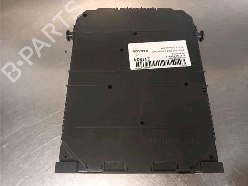 Fuse box PEUGEOT 308 II (LB_, LP_, LW_, LH_, L3_) 1.2 THP 110 | BP30142822E1 