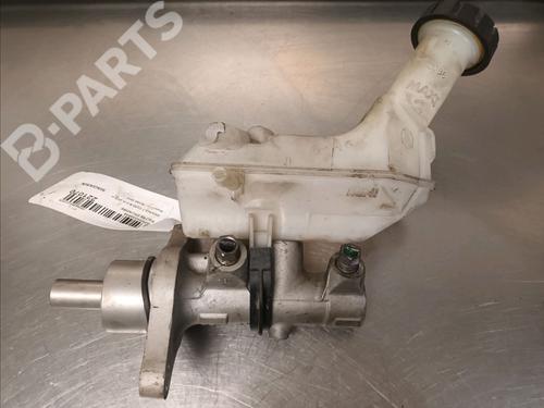 Used Brake master cylinder RENAULT CLIO III (BR0/1, CR0/1) 2.0 16V Sport (200 hp) 12058154