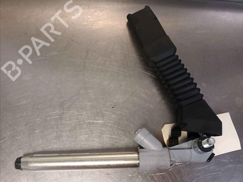 Used Front left belt tensioner NISSAN QASHQAI II SUV (J11, J11_) [2013-2025]  27994433