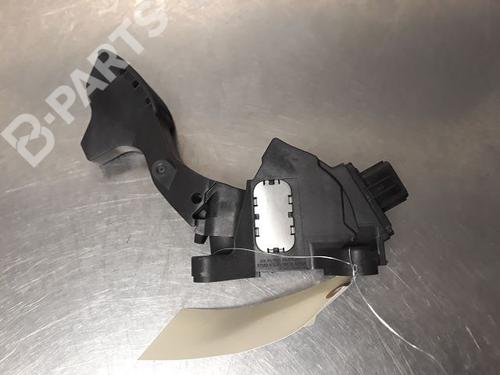 Used Pedal TOYOTA YARIS (_P13_) 1.0 (KSP130_, KSP130) (69 hp) 9326118