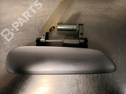 Used Front right exterior door handle Front right exterior door handle HONDA JAZZ III (GE_, GG_, GP_, ZA_) 1.3 HYBRID (GP1) (102 hp) 9340458 9340458