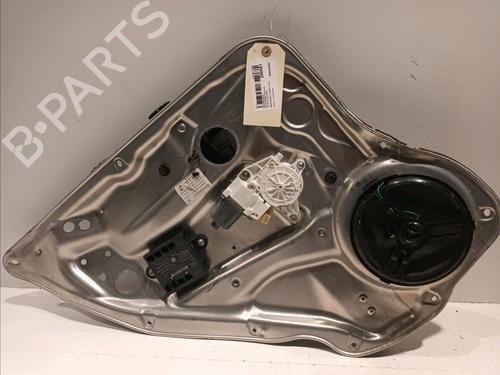 Rudehejsemekanisme venstre bagtil MERCEDES-BENZ C-CLASS (W204) C 220 CDI (204.008) (163 hp) 17994320