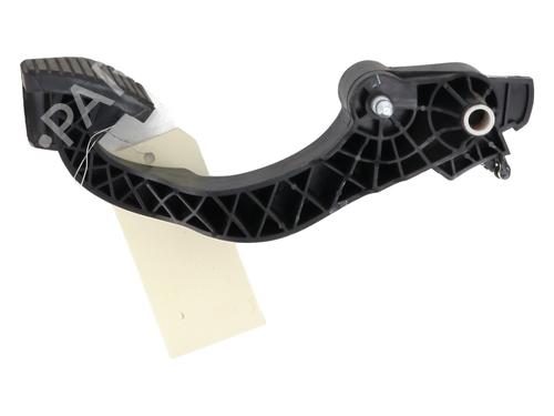 Clutch pedal PEUGEOT 208 I (CA_, CC_) 1.6 HDi / BlueHDi 75 | BP22401494I13 