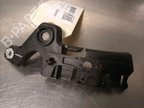 Used Front bumper bracket RENAULT MEGANE III Hatchback (BZ0/1_, B3_) 1.5 dCi (BZ0C) (90 hp) 21685772
