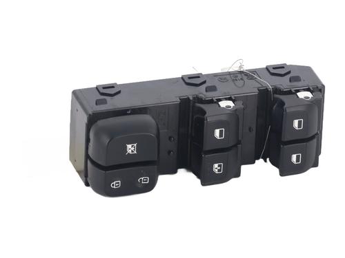 switch-kia-picanto-iii-ja-2017-37458839 main image