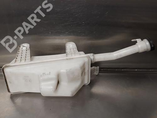 Used Windscreen washer tank OPEL MERIVA B MPV (S10) 1.7 CDTI (75) (110 hp) 9320647