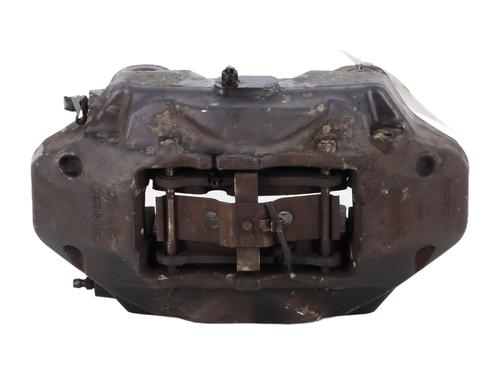 Used Right front brake caliper Right front brake caliper VW TOUAREG (7LA, 7L6, 7L7) 3.0 V6 TDI (225 hp) 33231975 33231975
