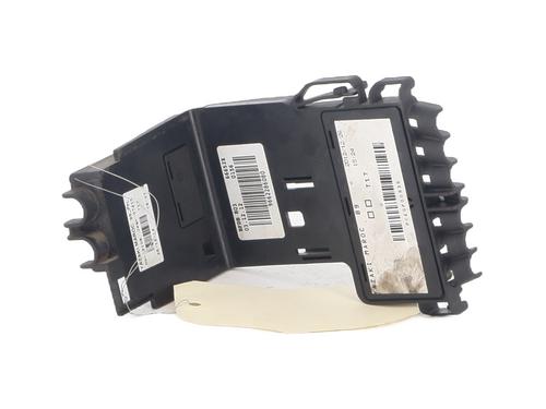 fuse-box-peugeot-partner-tepee-2008-38036061 main image
