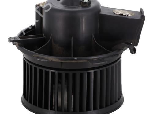 Used Heater blower motor PEUGEOT 206+ (2L_, 2M_) 1.4 i (73 hp) 30870968