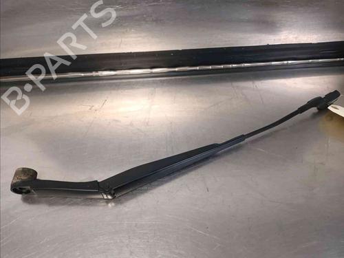 Used Front windshield wiper arm NISSAN JUKE (F16_) DIG-T 117 (117 hp) 20602855