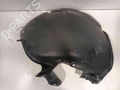 Used Wheel arch RENAULT SCÉNIC II (JM0/1_) 1.9 dCi (JM14) (131 hp) 21083955