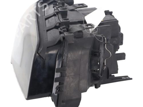 Right headlight BMW X3 (E83) 2.0 d | BP38035962C29 - Image 2
