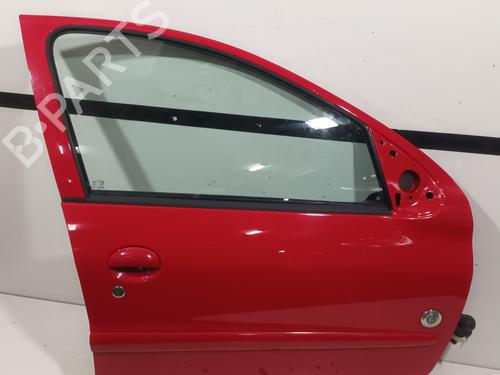 Used Right front door PEUGEOT 206+ (2L_, 2M_) 1.4 HDi eco 70 (68 hp) 20606492