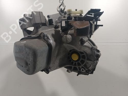 Gearbox CITROËN C3 II (SC_) 1.2 VTi 82 | BP38683009M3 - Image 4