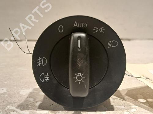 Used Headlight switch VW GOLF VI (5K1) 2.0 TDI (110 hp) 20609462