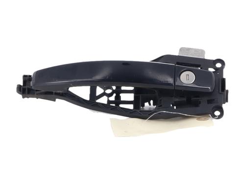 front-left-exterior-door-handle-opel-corsa-d-s07-2006-2007-2008-2009-2010-2011-2012-2013-2014-2015-39700223 main image