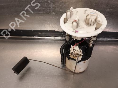 Used Fuel pump RENAULT SCÉNIC I MPV (JA0/1_, FA0_) 1.9 dCi (JA05, JA1F) (102 hp) 21685764