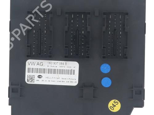 Used Fuse box VW GOLF VI (5K1) 1.6 TDI (105 hp) 30409403