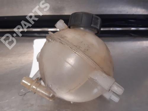Used Expansion tank PEUGEOT 5008 (0U_, 0E_) 2.0 HDi 150 / BlueHDi 150 (150 hp) 9333115