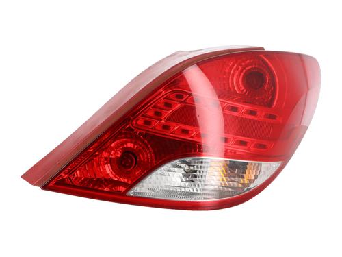 Used Right taillight PEUGEOT 207 (WA_, WC_) 1.4 HDi (68 hp) 16637408