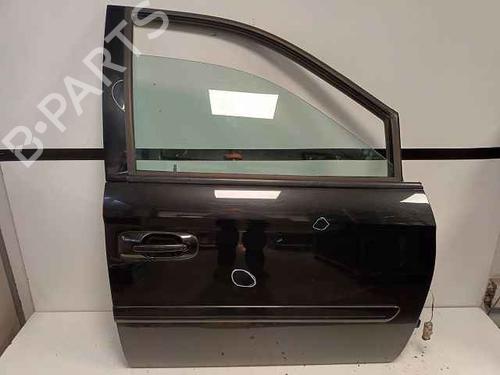 Used Right front door CHRYSLER VOYAGER IV (RG, RS) 2.8 CRD (150 hp) 23332741