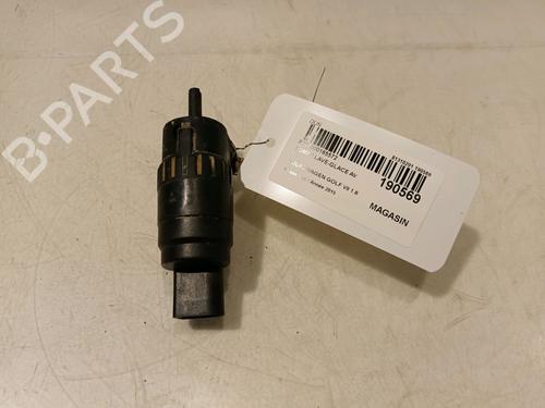 Ruitensproeierpomp VW GOLF VII (5G1, BQ1, BE1, BE2) 1.6 TDI (105 hp) 17134128