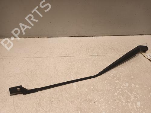 Used Front windshield wiper arm VW POLO (9N_, 9A_) 1.4 TDI (70 hp) 20606620