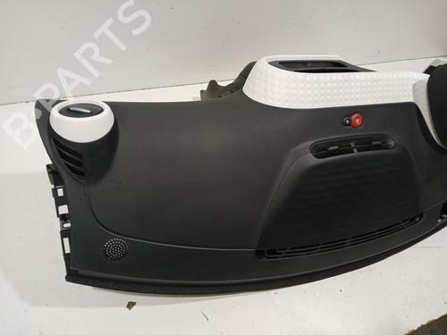 Instrumentbord RENAULT TWINGO III (BCM_, BCA_) 1.0 SCe 65 (BCMJ) | BP32131837C46 
