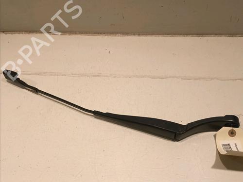 Used Front windshield wiper arm FORD KA+ III (UK, FK) 1.2 Ti-VCT (85 hp) 16637419