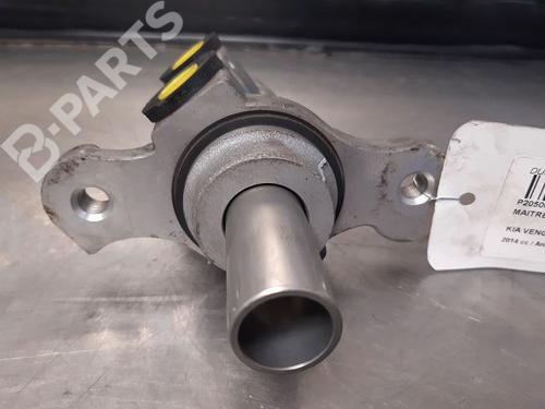 Brake master cylinder KIA VENGA (YN) 1.4 CRDi 90 | BP9330407M77 
