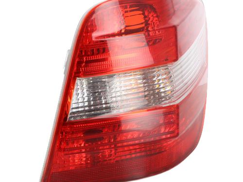 Used Right taillight MERCEDES-BENZ M-CLASS (W164) ML 320 CDI 4-matic (164.122) (224 hp) 30120576