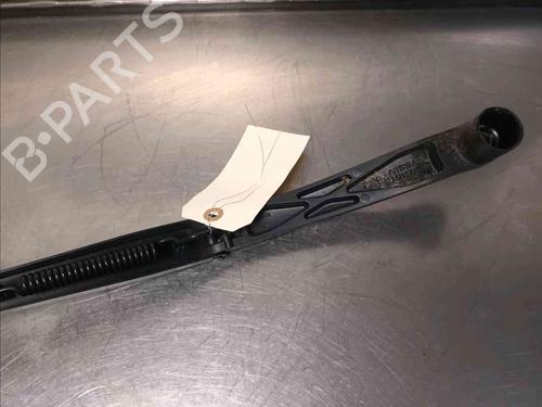 Front windshield wiper arm NISSAN QASHQAI II (J11, J11_) 1.5 dCi | BP20930548C143 