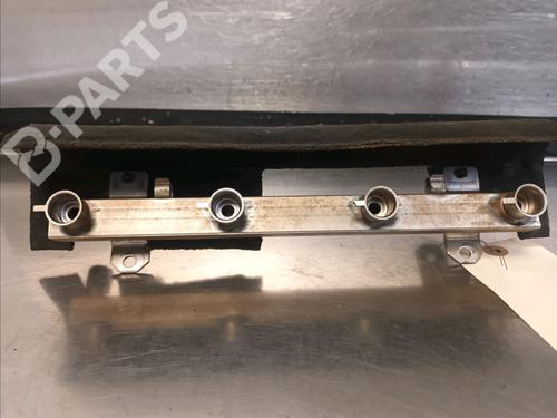 Injection rail OPEL MERIVA A MPV (X03) 1.4 16V Twinport (E75) | BP10344602M98 